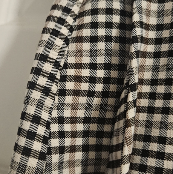 Skirt - Picture 4 of 4